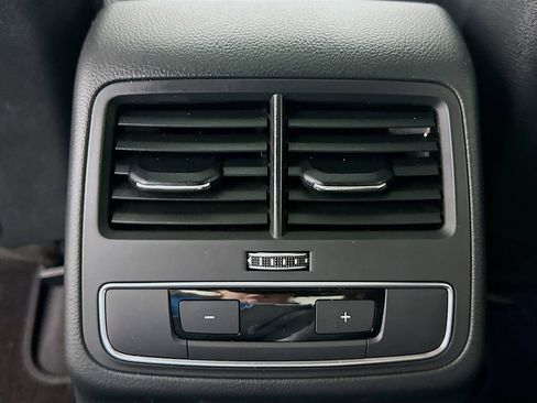 Used 2019 Audi A4 2.0T Premium Plus w/ Premium Plus Package image 26