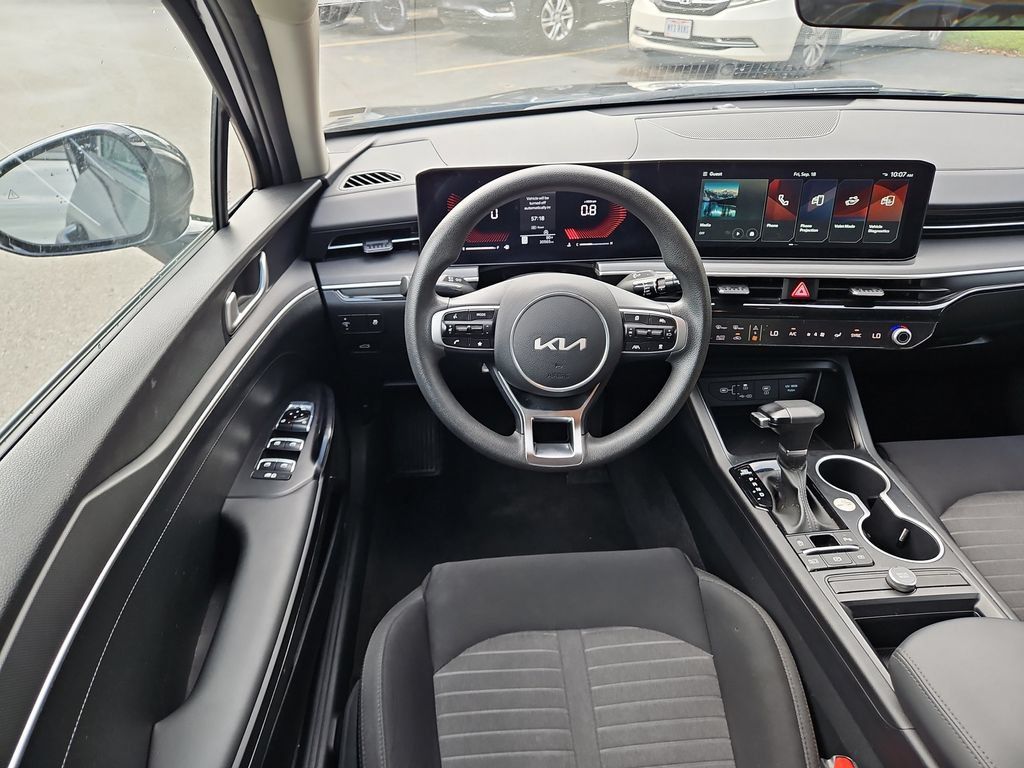 Used 2026 Kia K5 LXS FWD image 12