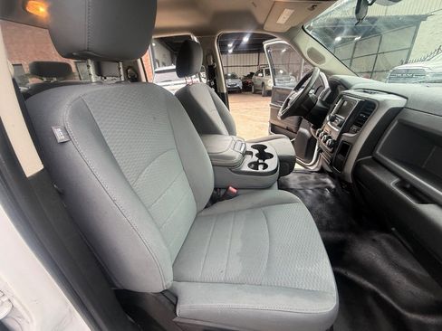Used 2018 RAM 1500 Tradesman w/ Popular Equipment Group image 17