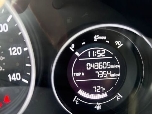 Certified 2022 Honda HR-V LX image 13