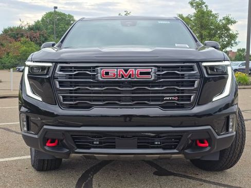 New 2026 GMC Acadia AT4 w/ Luxury Package AWD/4WD image 12