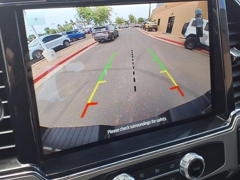 Used 2022 Ford F250 Lariat w/ Tremor Off-Road Package AWD/4WD image 27
