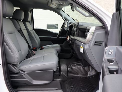 New 2025 Ford F550 4x4 Crew Cab Super Duty w/ XL Chrome Package image 36