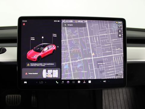 Used 2021 Tesla Model 3 Performance image 12