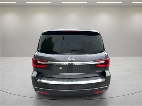 Used 2023 INFINITI QX80 Luxe w/ Cargo Package RWD image 4