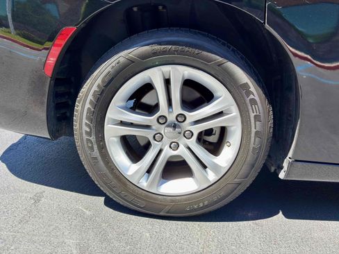 Used 2023 Dodge Charger SXT RWD image 13