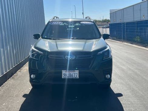 Used 2023 Subaru Forester Limited w/ Popular Package #2 AWD/4WD image 2
