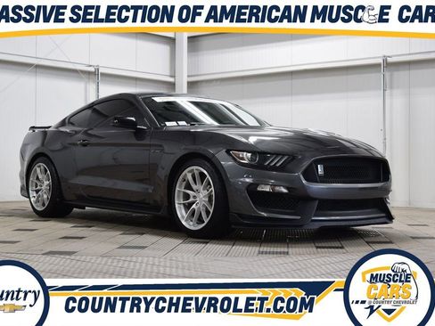Used 2017 Ford Mustang Shelby GT350 RWD image 1