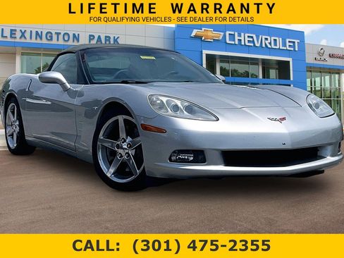Used 2006 Chevrolet Corvette Convertible w/ Preferred Equipment Group RWD image 1
