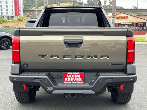 New 2026 Toyota Tacoma 4x4 Double Cab Hybrid image 9
