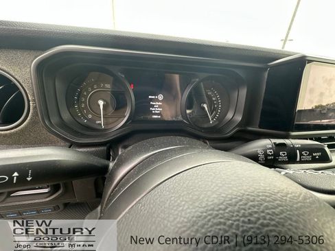 Used 2025 Jeep Wrangler Unlimited Sport S 4xe AWD/4WD image 8