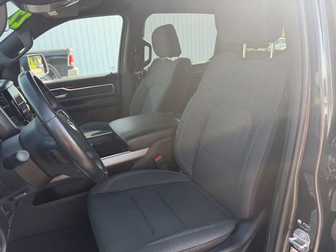 Used 2022 RAM 1500 Big Horn AWD/4WD image 23
