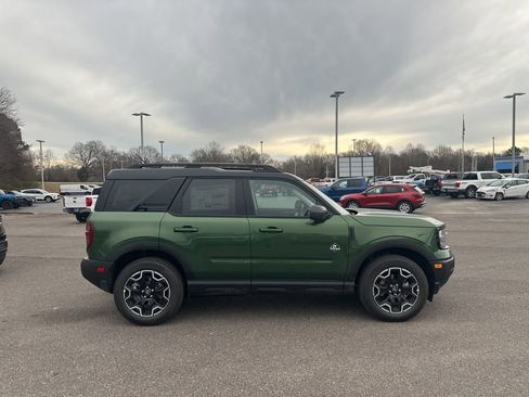 New 2025 Ford Bronco Sport Outer Banks w/ Outer Banks Tech Package+ image 2