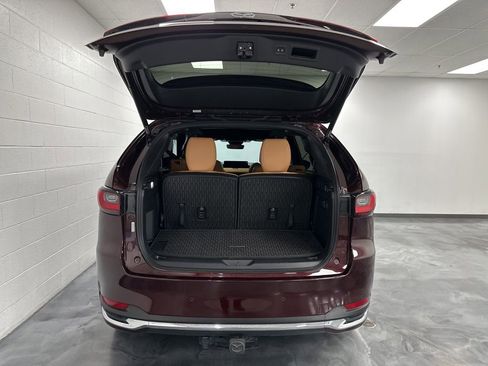 Certified 2024 MAZDA CX-90 3.3 Turbo S w/ Premium Plus AWD/4WD image 8