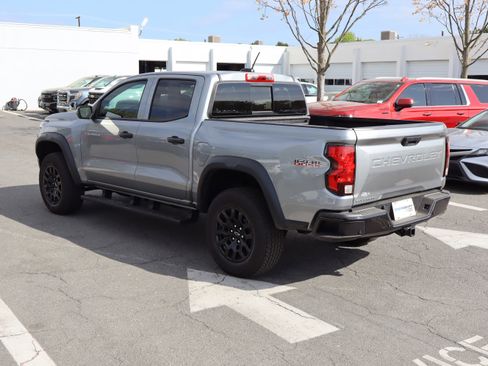 Used 2025 Chevrolet Colorado Trail Boss image 8