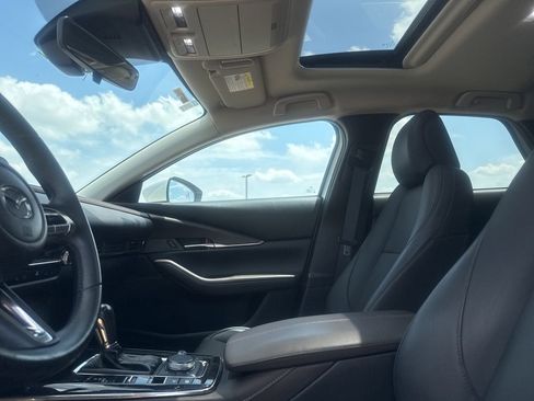 Used 2022 MAZDA CX-30 AWD 2.5 S w/ Premium Package image 41