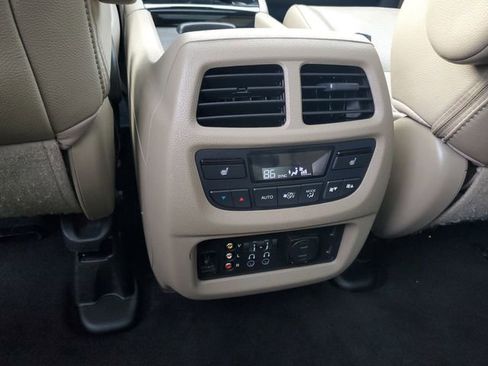 Used 2016 Honda Pilot Elite image 11