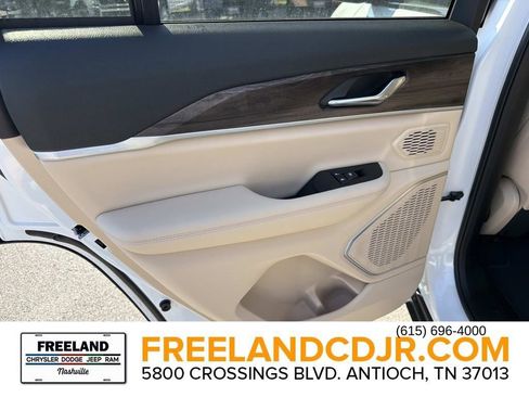 New 2026 Jeep Grand Cherokee Limited w/ Luxury Tech Group II image 14