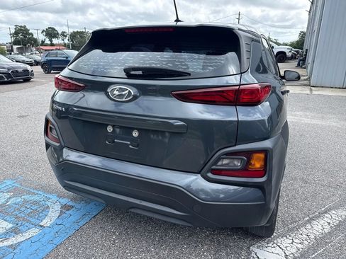Used 2021 Hyundai Kona SE FWD image 8