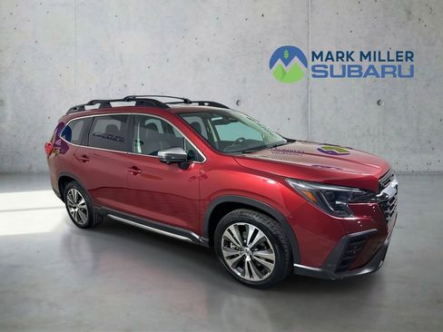 Used 2023 Subaru Ascent Limited w/ Technology Package AWD/4WD image 1