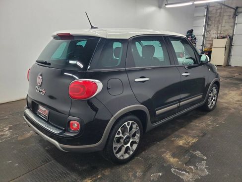 Used 2014 FIAT 500L Trekking w/ Popular Equipment Group image 5
