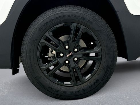 Used 2023 GMC Terrain AT4 w/ Tech Package image 12