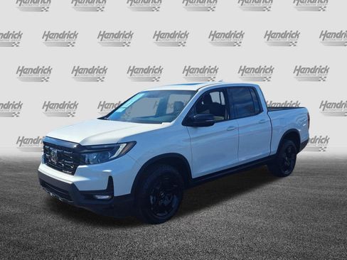 New 2026 Honda Ridgeline Black Edition image 4