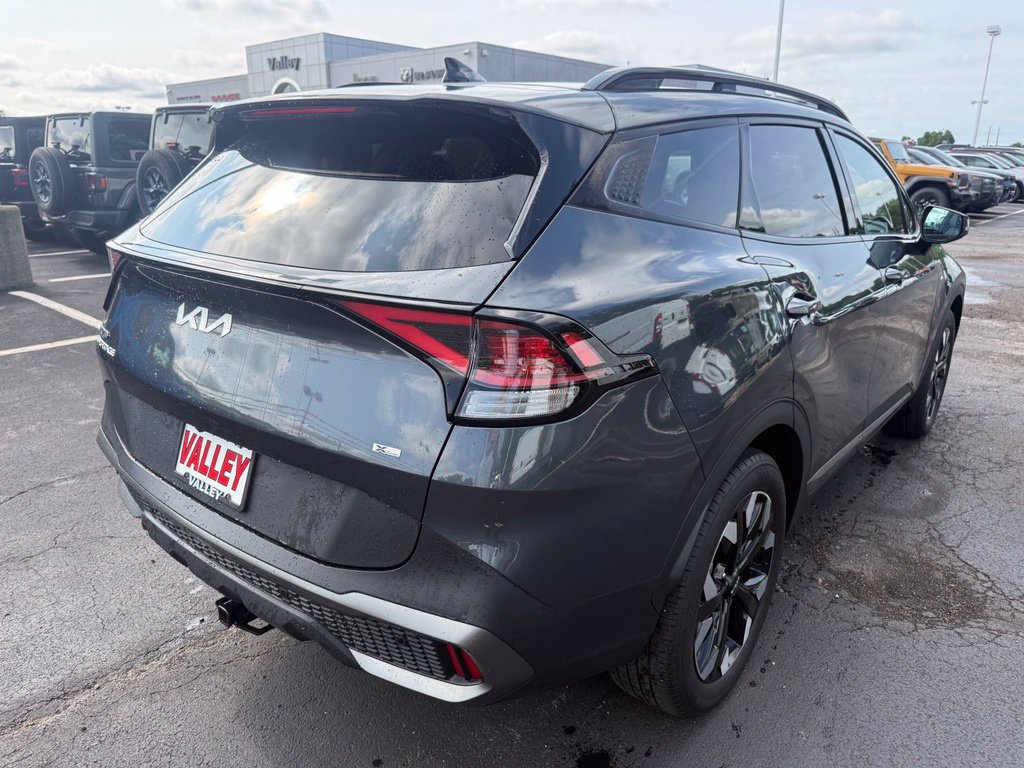 Used 2023 Kia Sportage X-Line w/ X-Line Premium Package AWD/4WD image 3