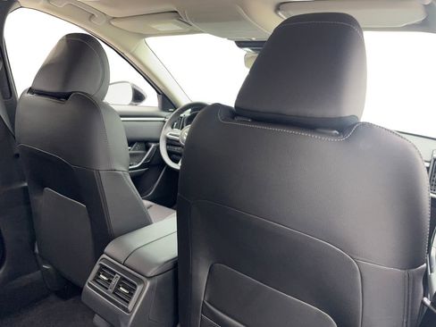 Used 2024 MAZDA CX-50 AWD 2.5 S w/ Premium Package image 42