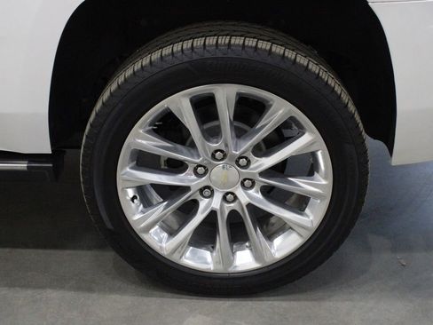 Used 2019 Chevrolet Tahoe Premier w/ Premier Plus Edition image 37