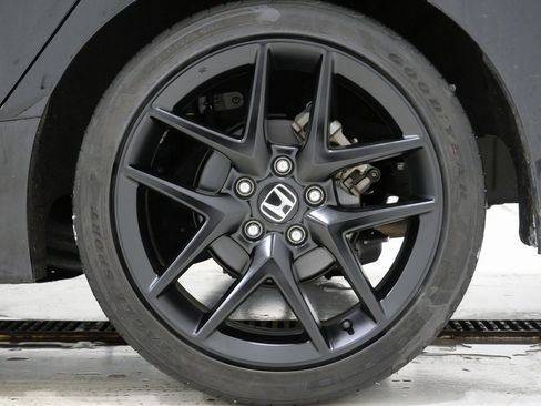 Used 2024 Honda Civic Sport image 9