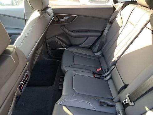 New 2026 Audi Q8 Premium Plus image 27