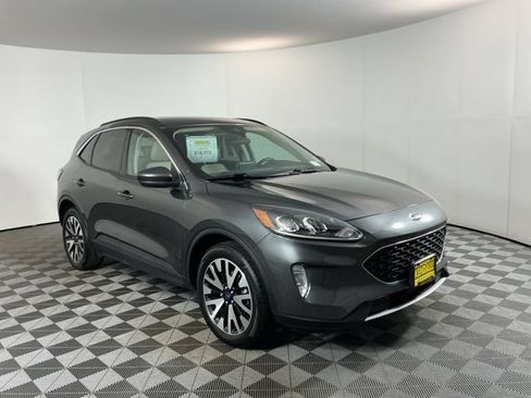 Used 2020 Ford Escape SEL AWD/4WD image 3