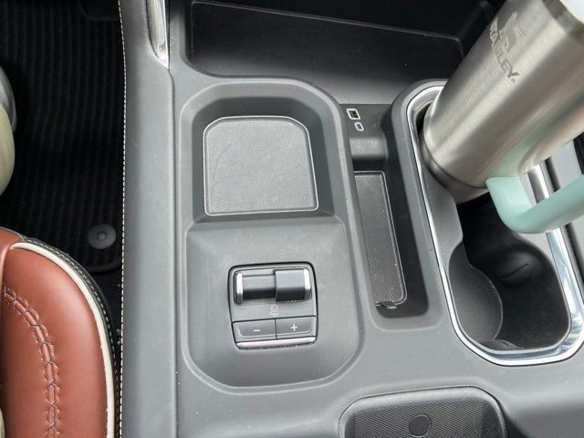 Certified 2025 GMC Sierra 2500 Denali Ultimate AWD/4WD image 41