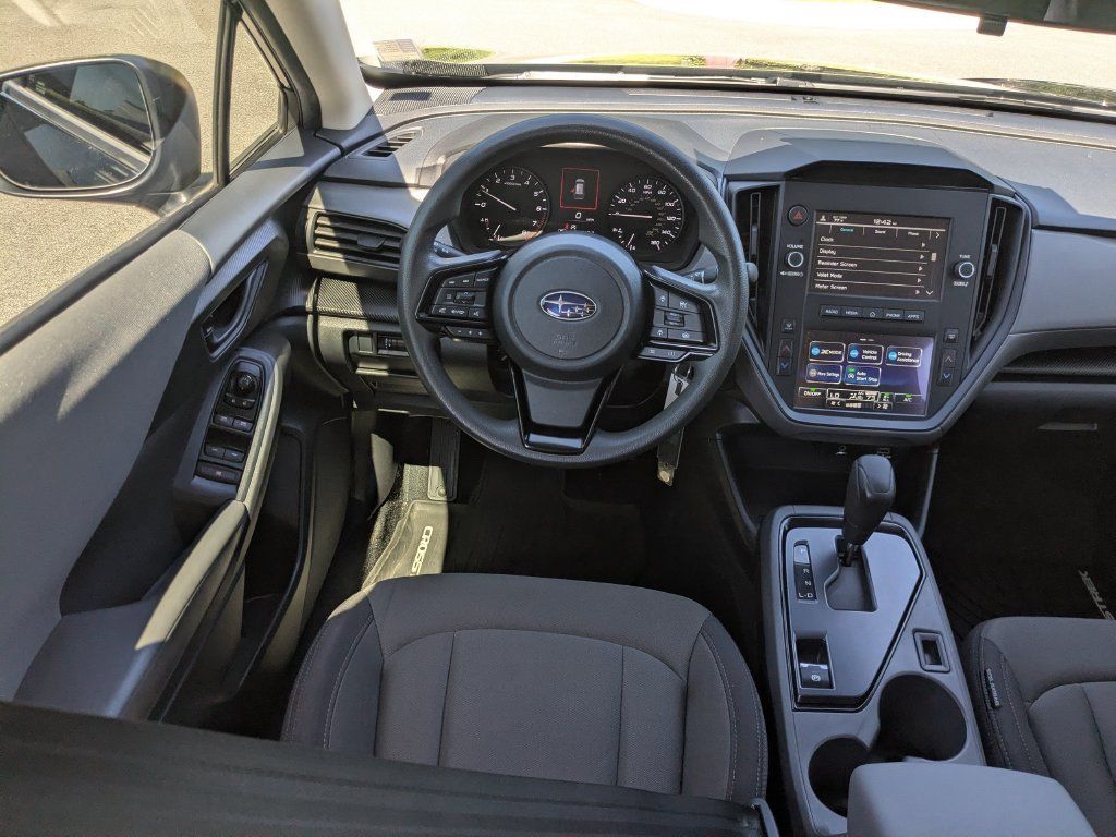 Used 2025 Subaru Crosstrek 2.0i AWD/4WD image 16
