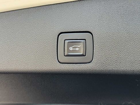 Used 2023 Buick Encore GX Essence w/ Advanced Technology Package AWD/4WD image 13