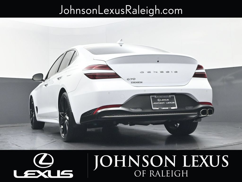 Used 2023 Genesis G70 2.0T w/ Sport Prestige Package RWD image 20