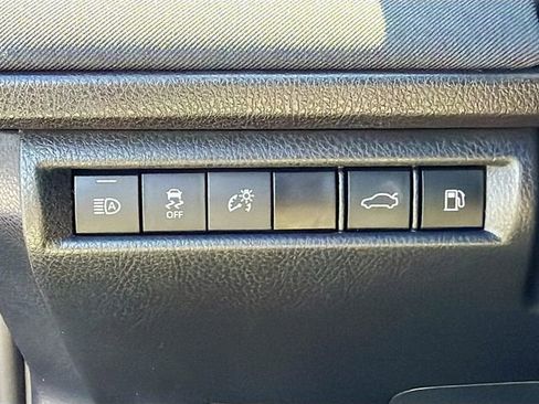 Used 2025 Toyota Camry LE FWD image 10