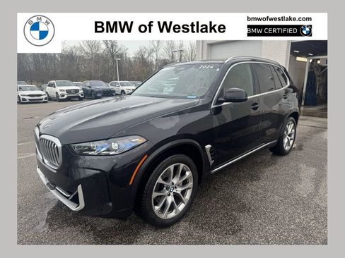 Used 2024 BMW X5 xDrive40i w/ Premium Package image 1