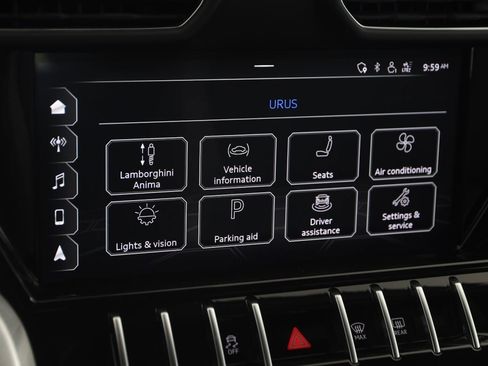 Used 2021 Lamborghini Urus image 63