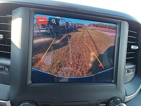 Used 2024 RAM 2500 Big Horn w/ Bed Utility Group image 15