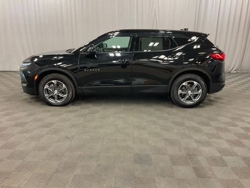 Used 2023 Chevrolet Blazer LT w/ Driver Confidence Package image 8