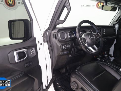 Used 2021 Jeep Wrangler Unlimited Rubicon 4xe w/ Dual Top Group image 49