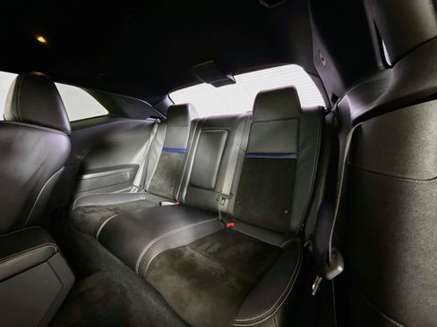 Used 2013 Dodge Challenger SRT8 RWD image 10