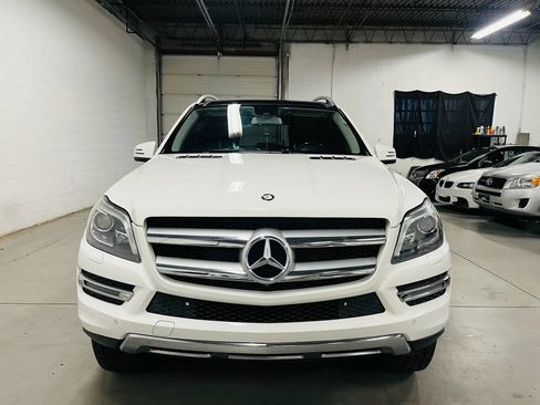 Used 2015 Mercedes-Benz GL 450 4MATIC image 3