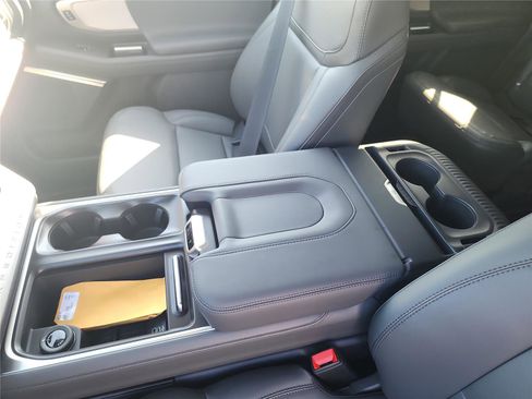 New 2026 Ford Expedition Max Active image 16