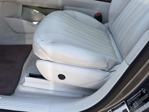 Used 2023 Mercedes-Benz EQS 450+ SUV image 17