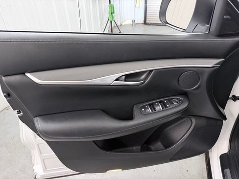 Used 2021 INFINITI QX50 Pure FWD image 12