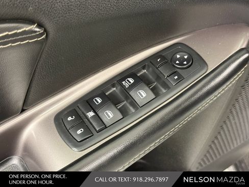Used 2017 Dodge Journey Crossroad w/ Popular Equipment Group AWD/4WD image 19