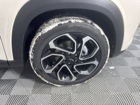 New 2026 Chevrolet Trax RS w/ Sunroof Package image 12